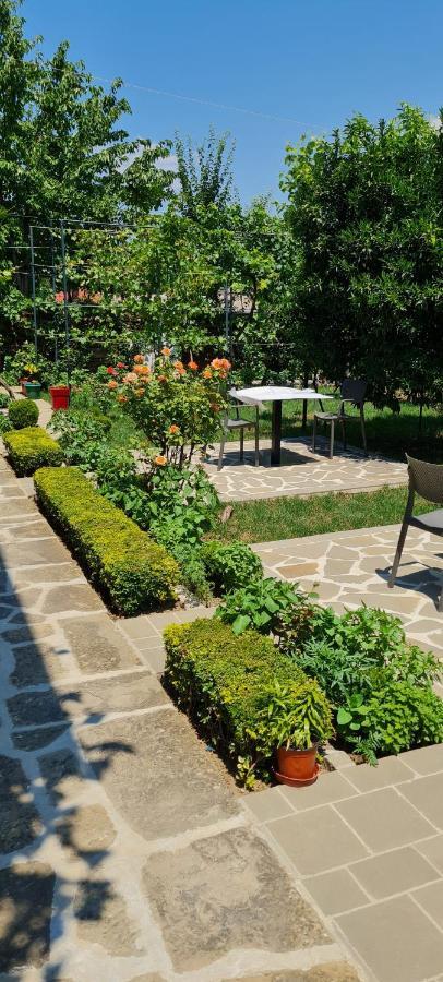 Garden Guest House Пермети Экстерьер фото